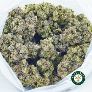 Bag of Supreme Pink Kush weed & popcorn cannabis. Buy online weeds from top online dispensary for cannabis canada.