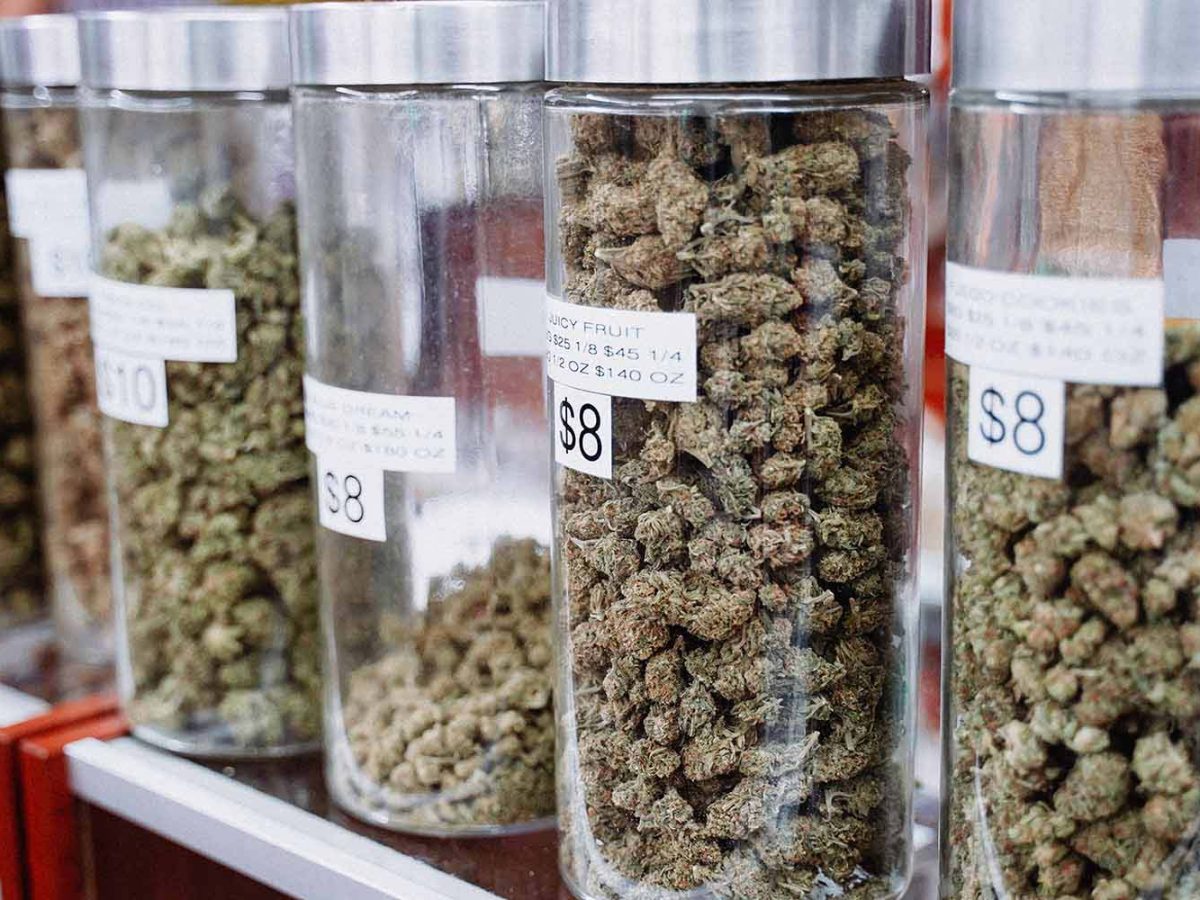 How Much Is A QP Of Weed? Discover What You're Paying For