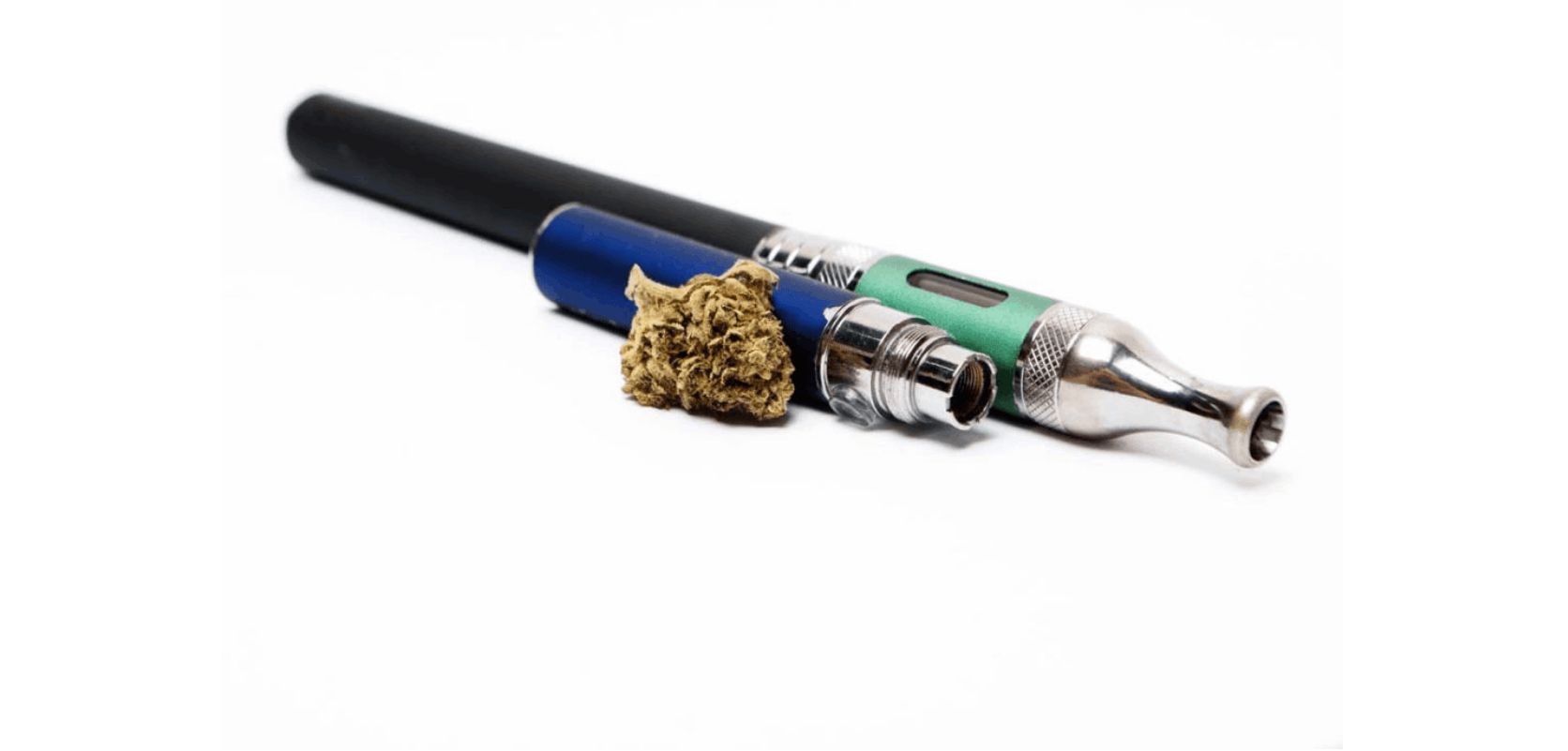 Before you learn how to use a weed pen, familiarize yourself with the types of vape pens. There are two main kinds of vape pens: 