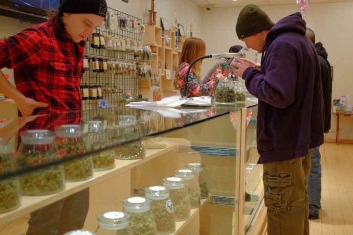 Your search is over! Explore top 5 Canadian online dispensaries. Buy pot for delivery from the comfort of your home from the reputable dispensaries. 